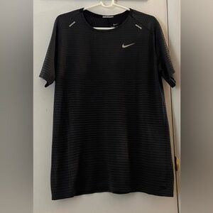 Nike Running Dry-Fit Tee